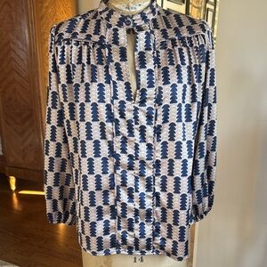 The Odlls Women's Navy and Cream Patterned Blouse medium